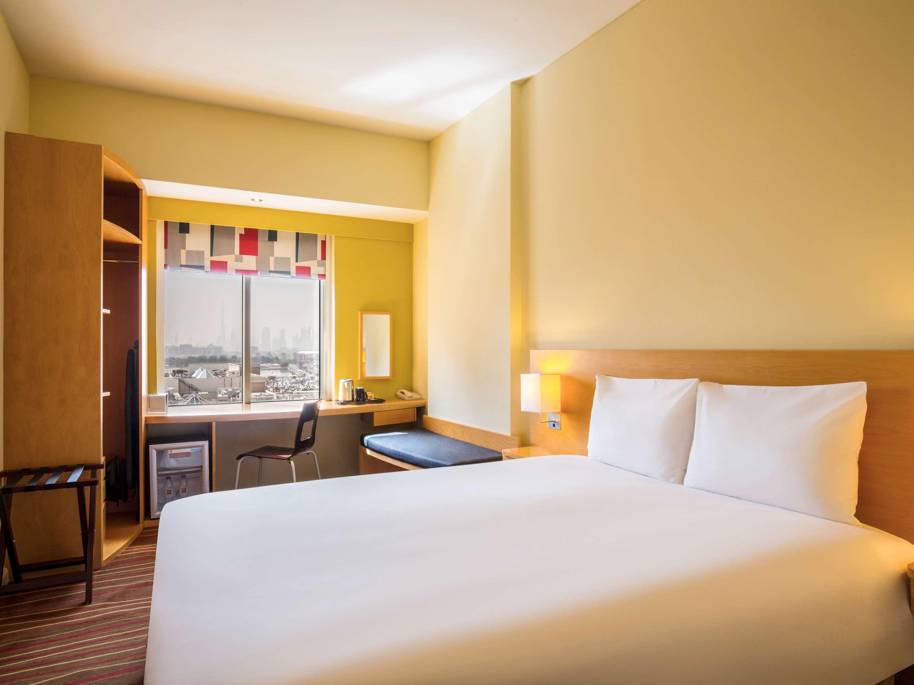 Hotel Ibis Deira Creekside Dubai Exterior foto