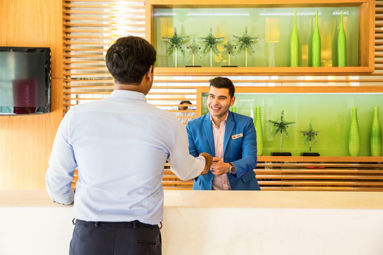 Hotel Ibis Deira Creekside Dubai Exterior foto