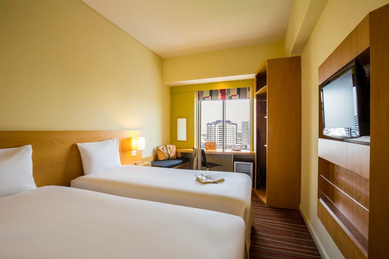 Hotel Ibis Deira Creekside Dubai Exterior foto