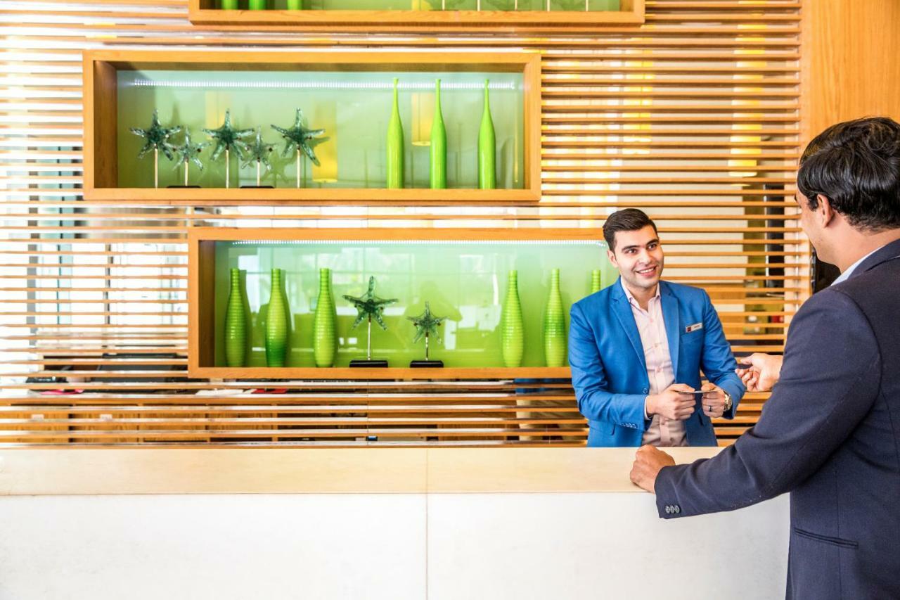 Hotel Ibis Deira Creekside Dubai Exterior foto